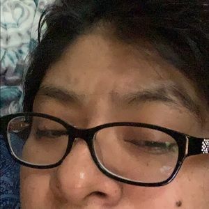 Meet your Posher, Alma